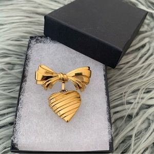 Vintage Avon Heart and Bow Mother Brooch Pin